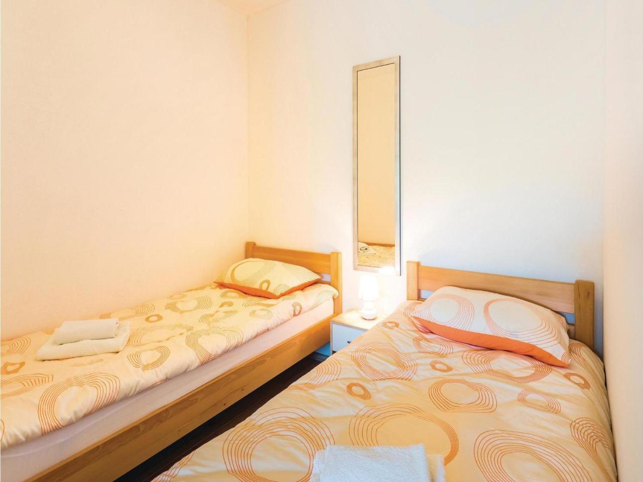 Awesome apartment in Rijeka with Buitenkant foto